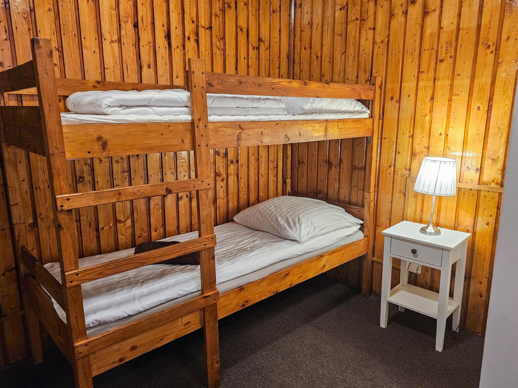 Hotel Schronisko Gosciniec Rownica Ustroń Exterior foto